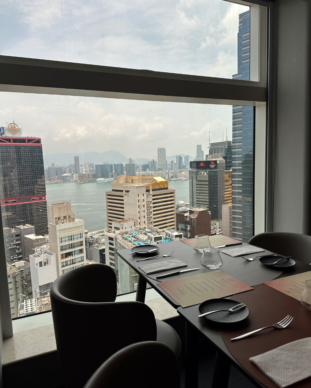 Motto by Hilton Hong Kong SoHo Hotel